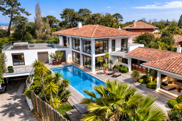 Vente Maison de luxe Biarritz 8&nbsp;Pièces 323&nbsp;m²