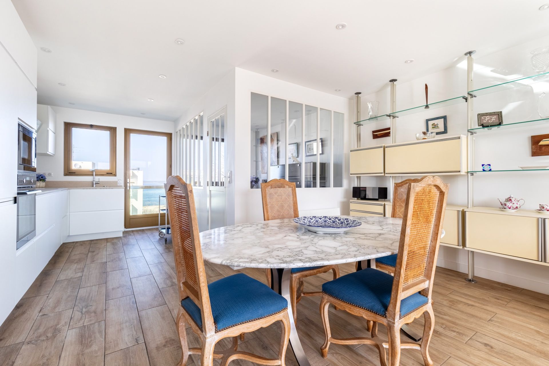 luxury apartment 3 Rooms for sale on ARCACHON (33120)