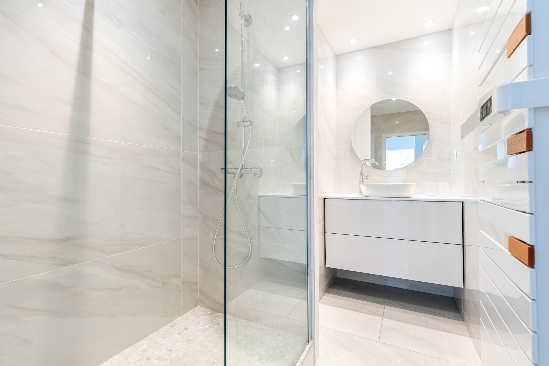 luxury apartment 3 Rooms for sale on ARCACHON (33120)