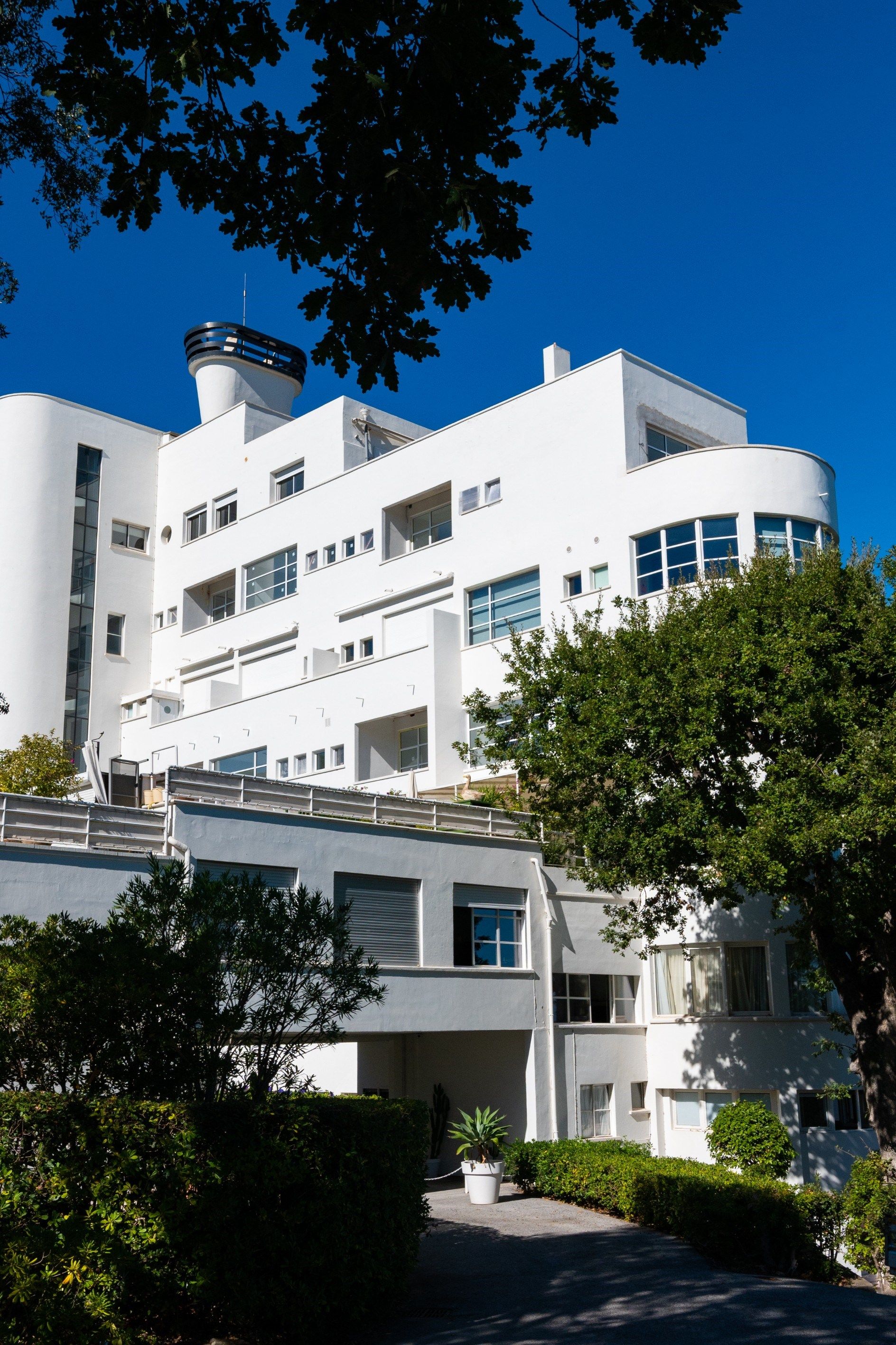 luxury apartment 2 Rooms for sale on ST TROPEZ (83990)