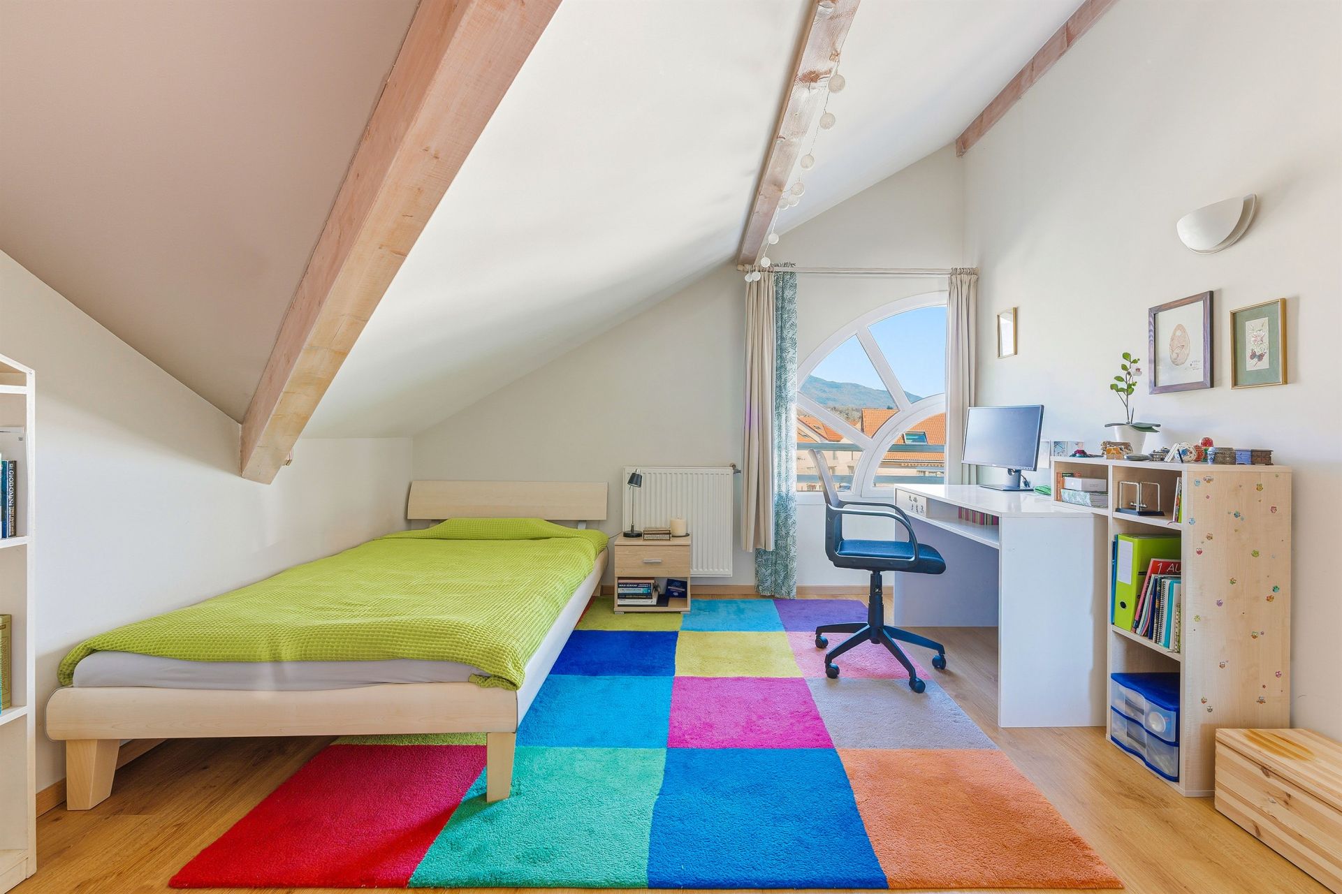luxury apartment 5 Rooms for sale on DIVONNE LES BAINS (01220)