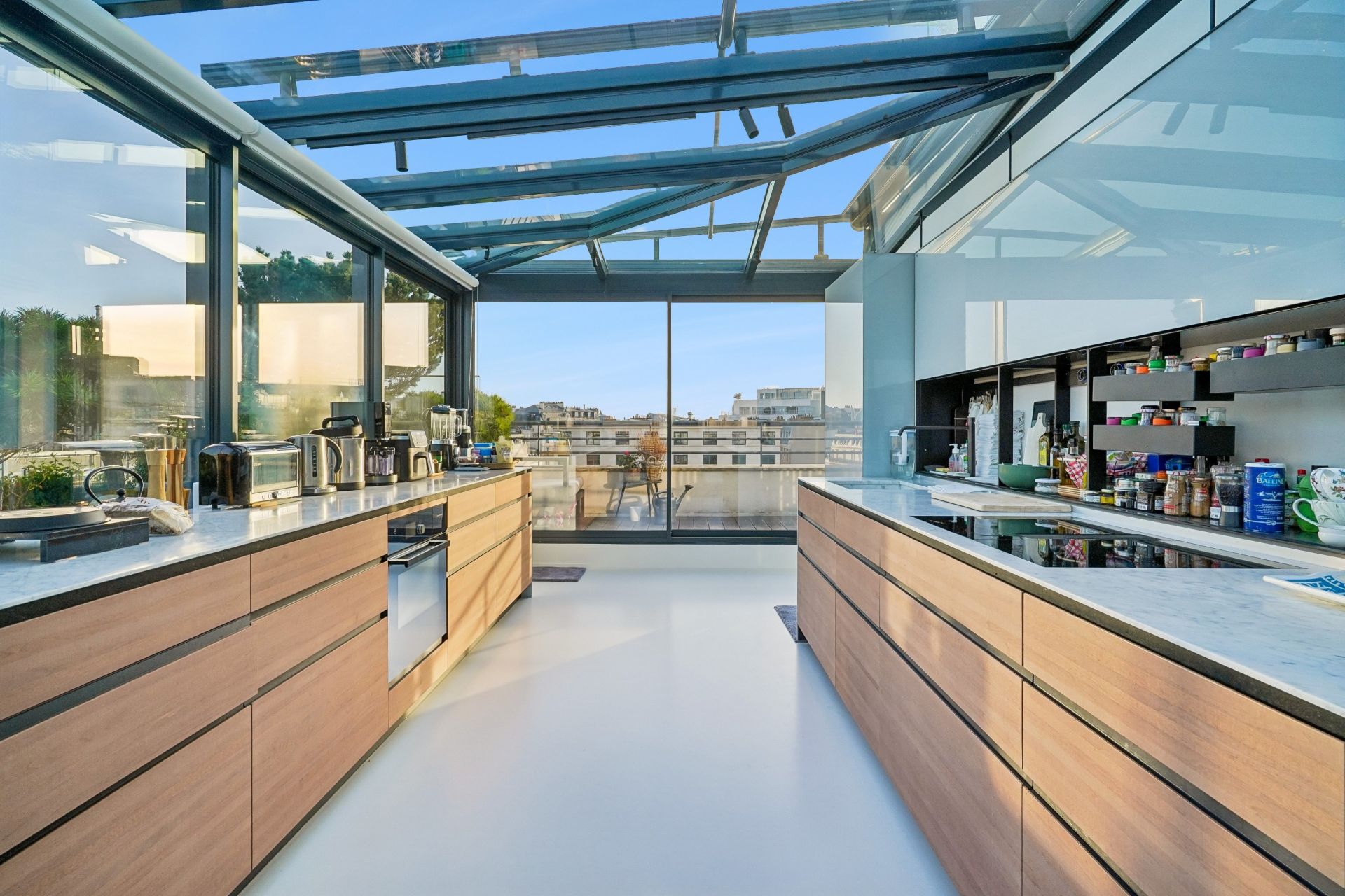 penthouse 4 Rooms for sale on PARIS (75008)