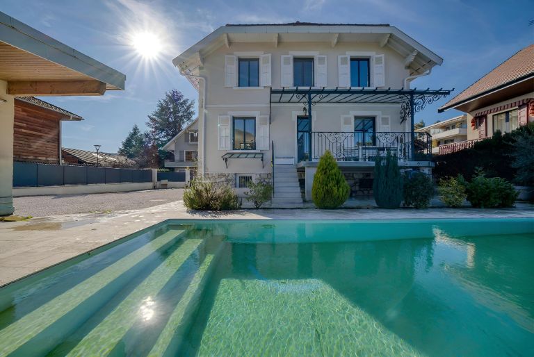 maison de luxe 9 Pièces en vente sur ANNECY LE VIEUX (74940)