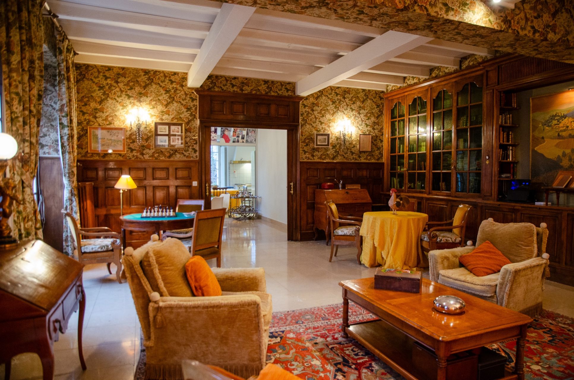 luxury house 16 Rooms for sale on CASTRES (81100)