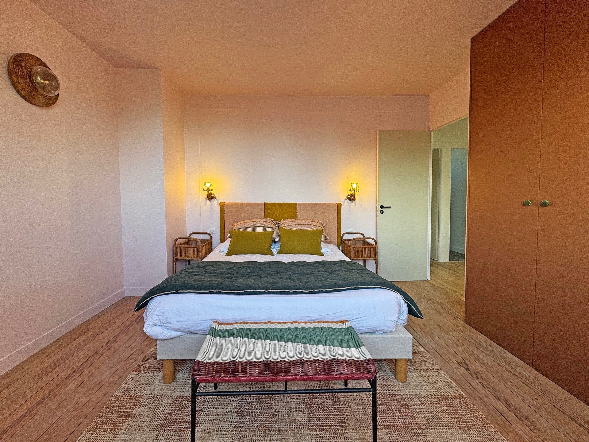 luxury house 10 Rooms for sale on MORGAT (29160)