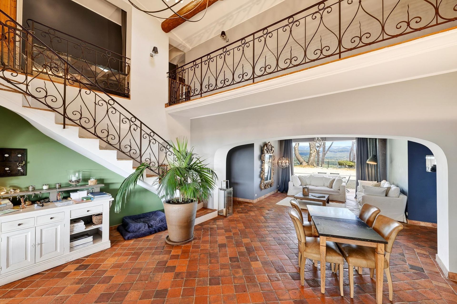 maison de luxe 15 Pièces en vente sur LA CADIERE D AZUR (83740)