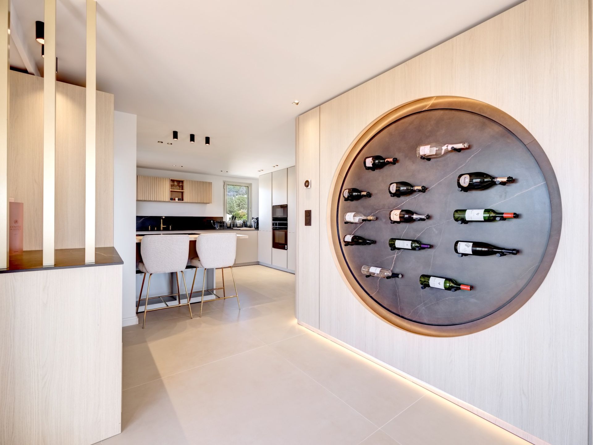 penthouse 6 Rooms for sale on LE CANNET (06110)