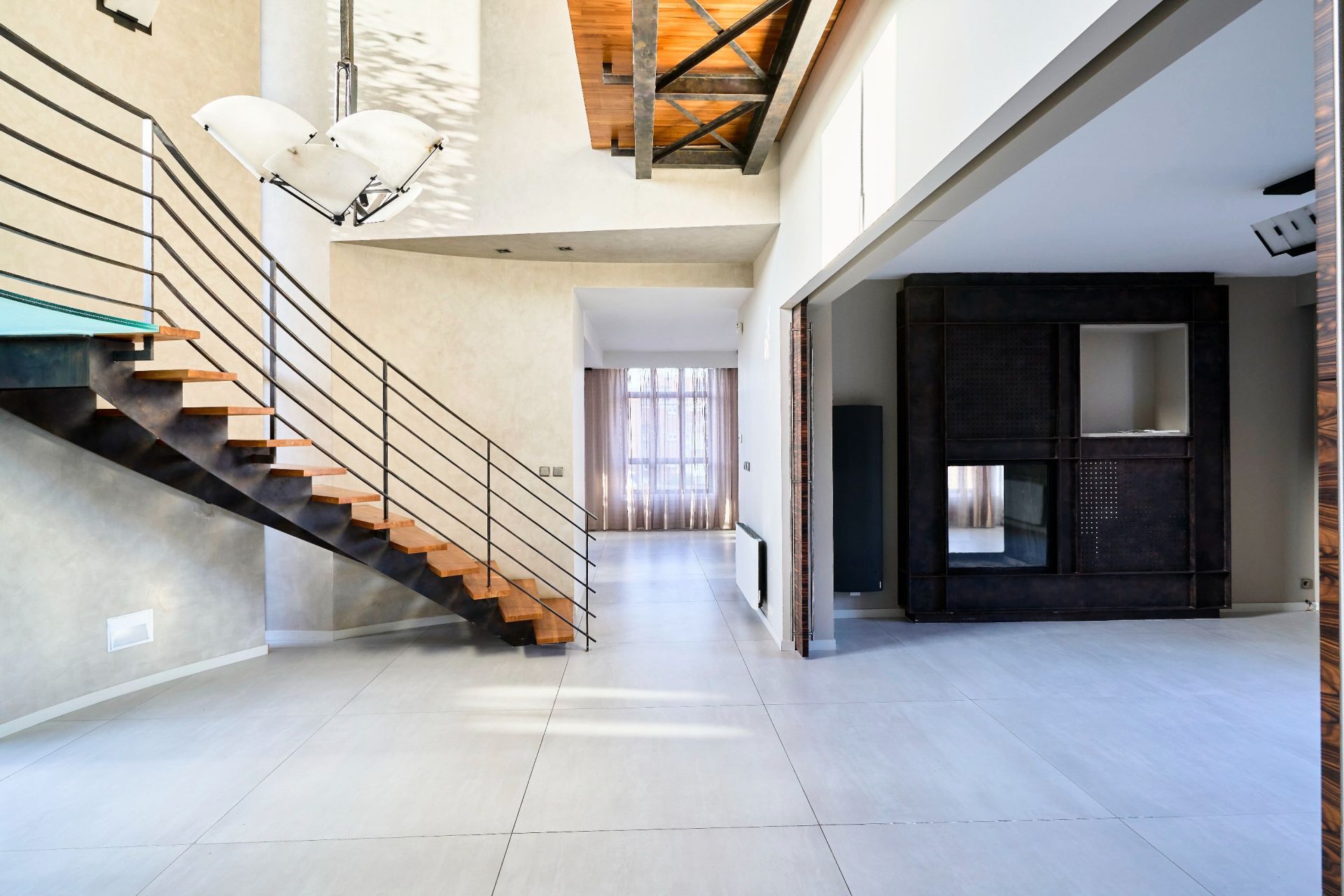 luxury duplex 7 Rooms for sale on LILLE (59800)