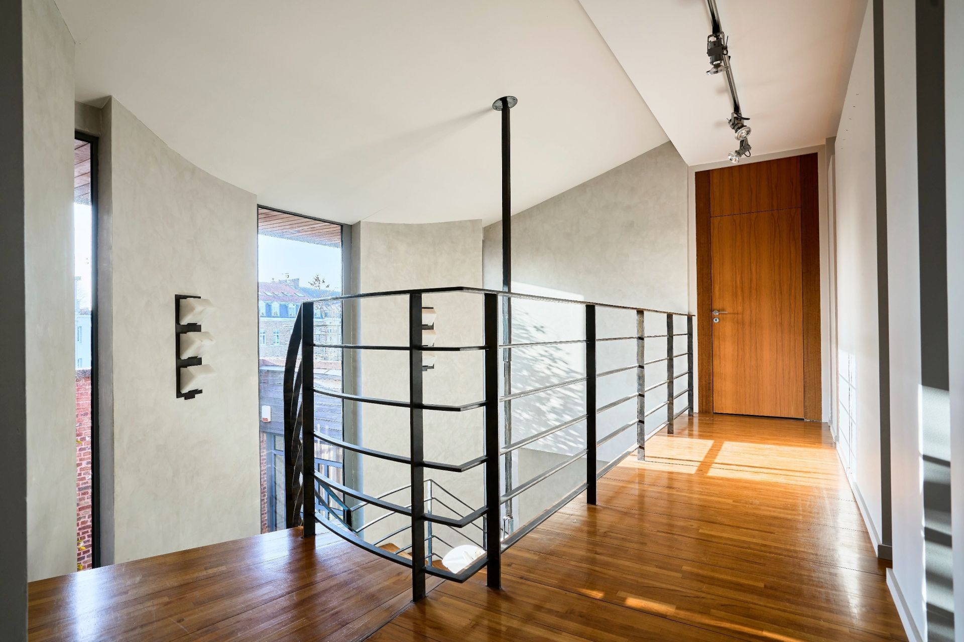 luxury duplex 7 Rooms for sale on LILLE (59800)