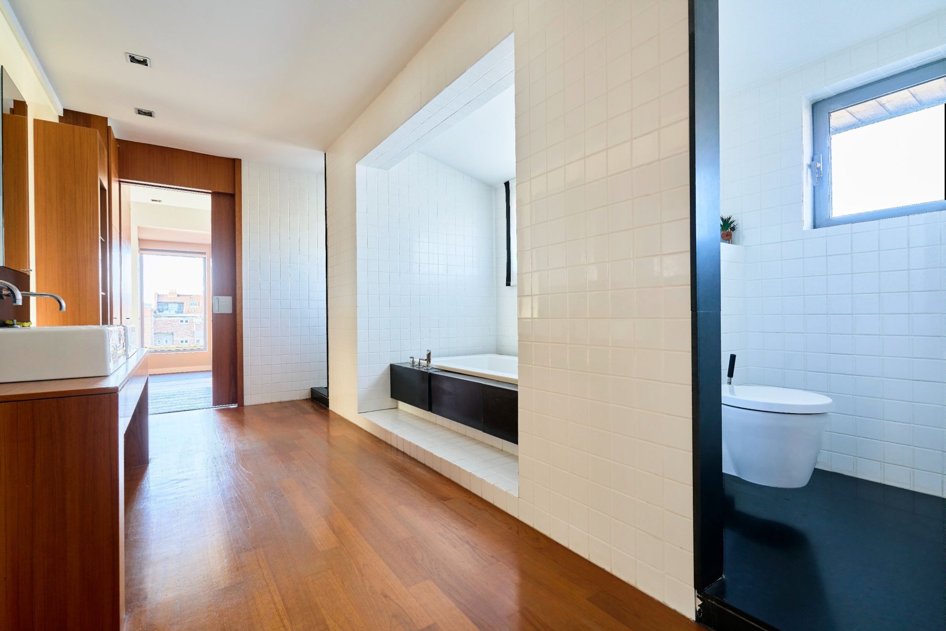 luxury duplex 7 Rooms for sale on LILLE (59800)
