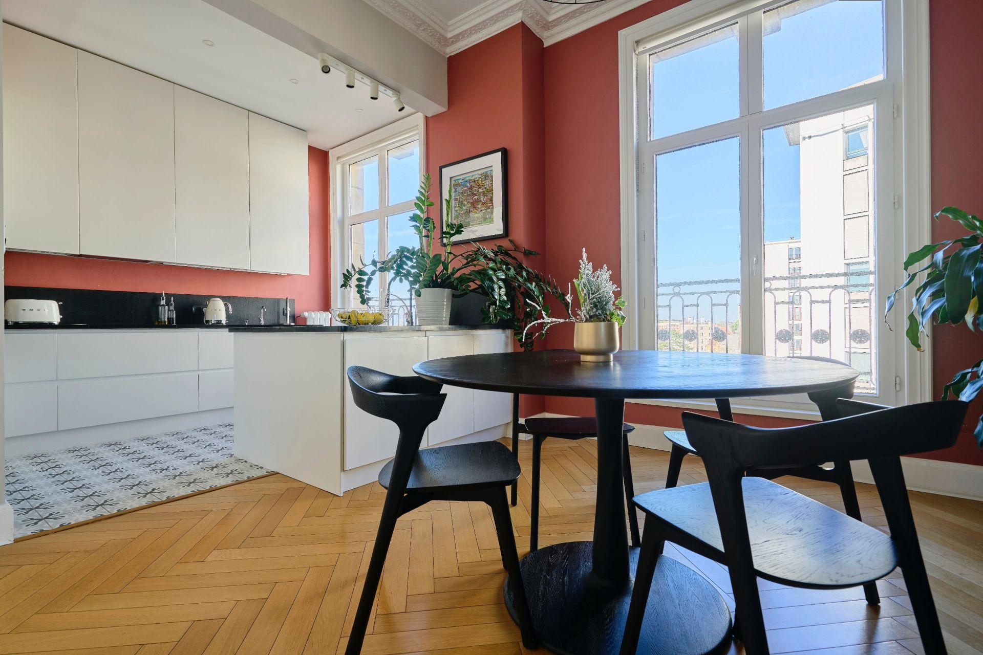 luxury apartment 4 Rooms for sale on LILLE (59800)