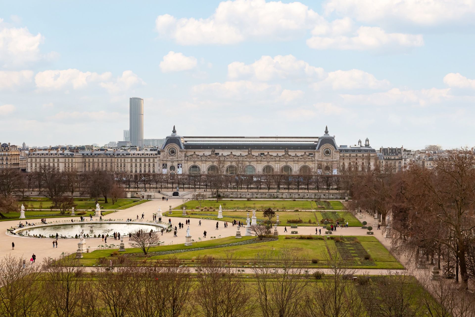 luxury apartment 4 Rooms for sale on PARIS (75001)