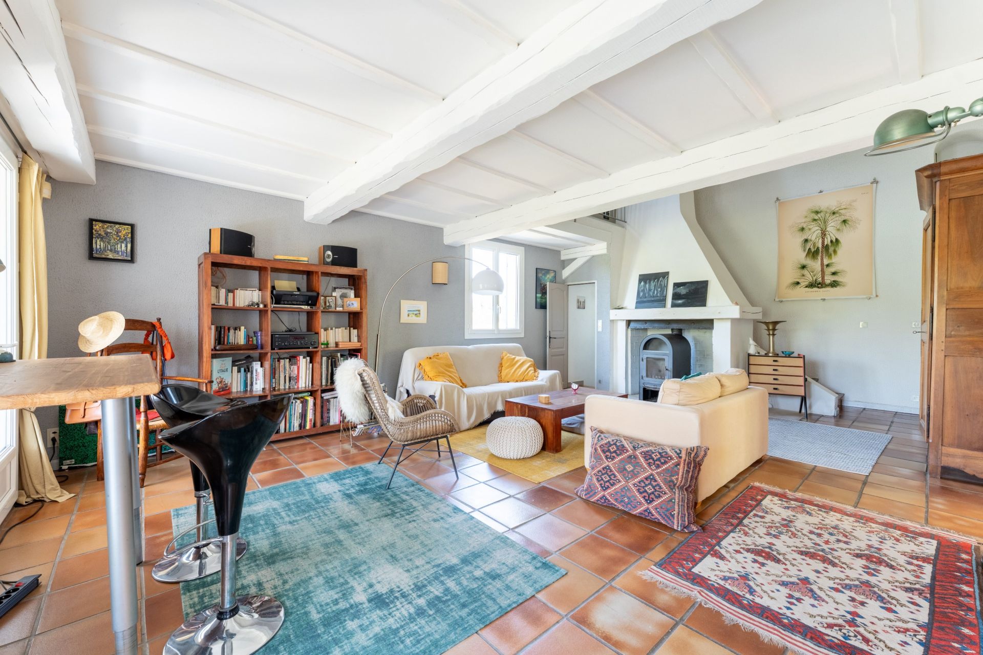 maison traditionnelle de luxe 8 Pièces en vente sur FONTVIEILLE (13990)