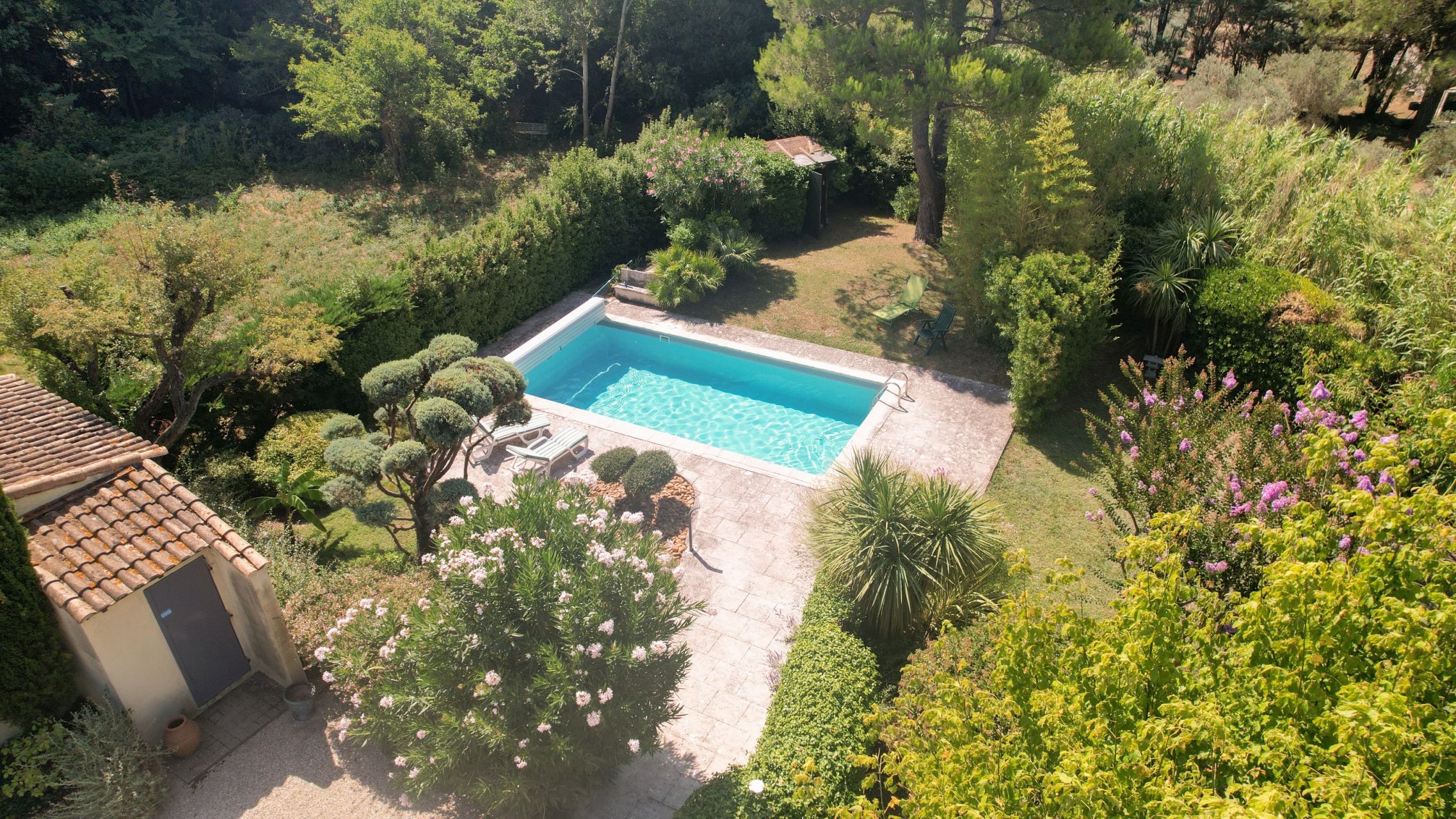 maison traditionnelle de luxe 8 Pièces en vente sur FONTVIEILLE (13990)