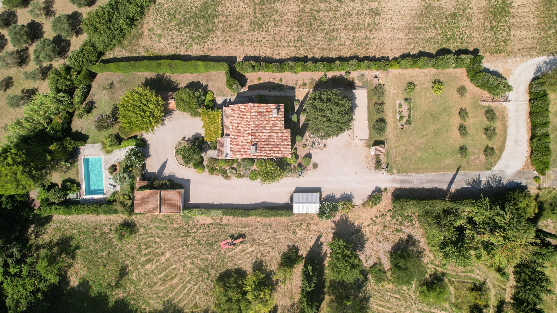 maison traditionnelle de luxe 8 Pièces en vente sur FONTVIEILLE (13990)