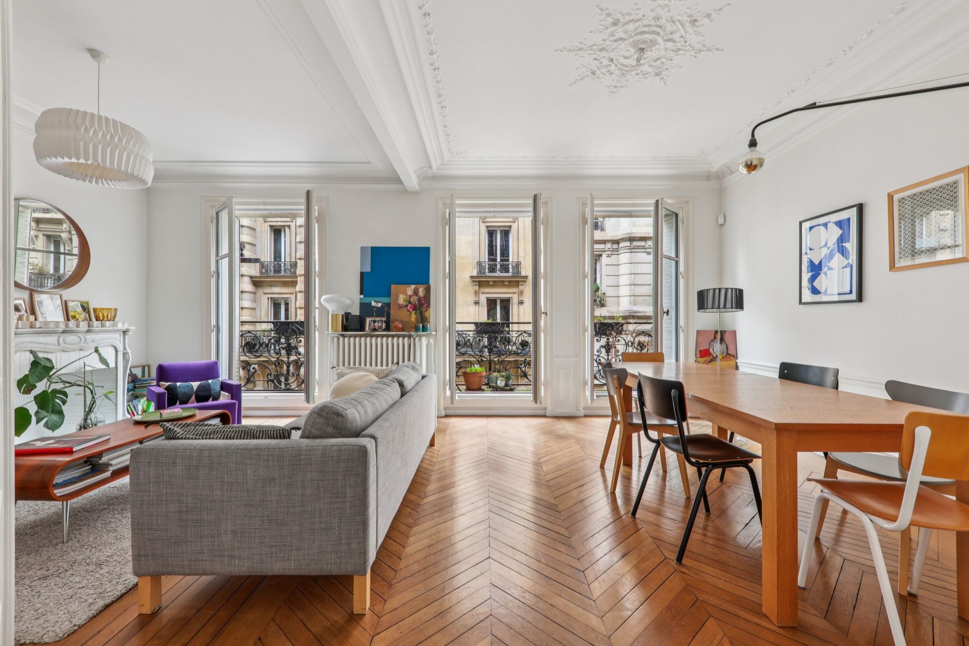 luxury apartment 4 Rooms for sale on PARIS (75009)