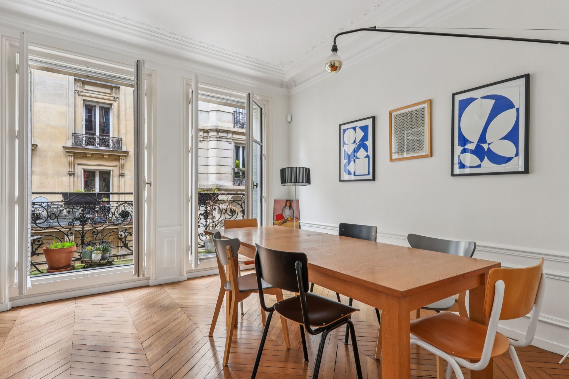 luxury apartment 4 Rooms for sale on PARIS (75009)