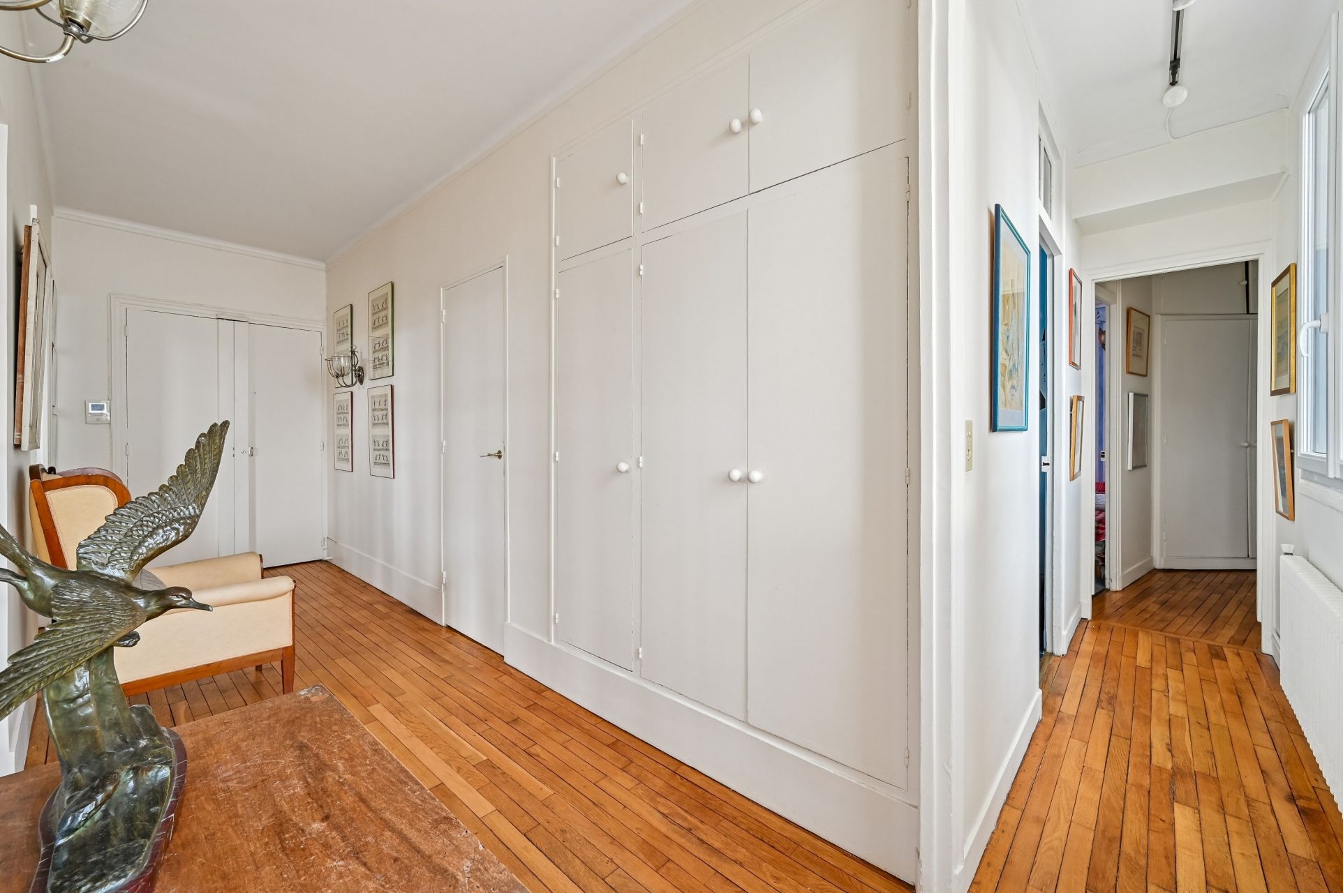 luxury apartment 5 Rooms for sale on PARIS (75007)