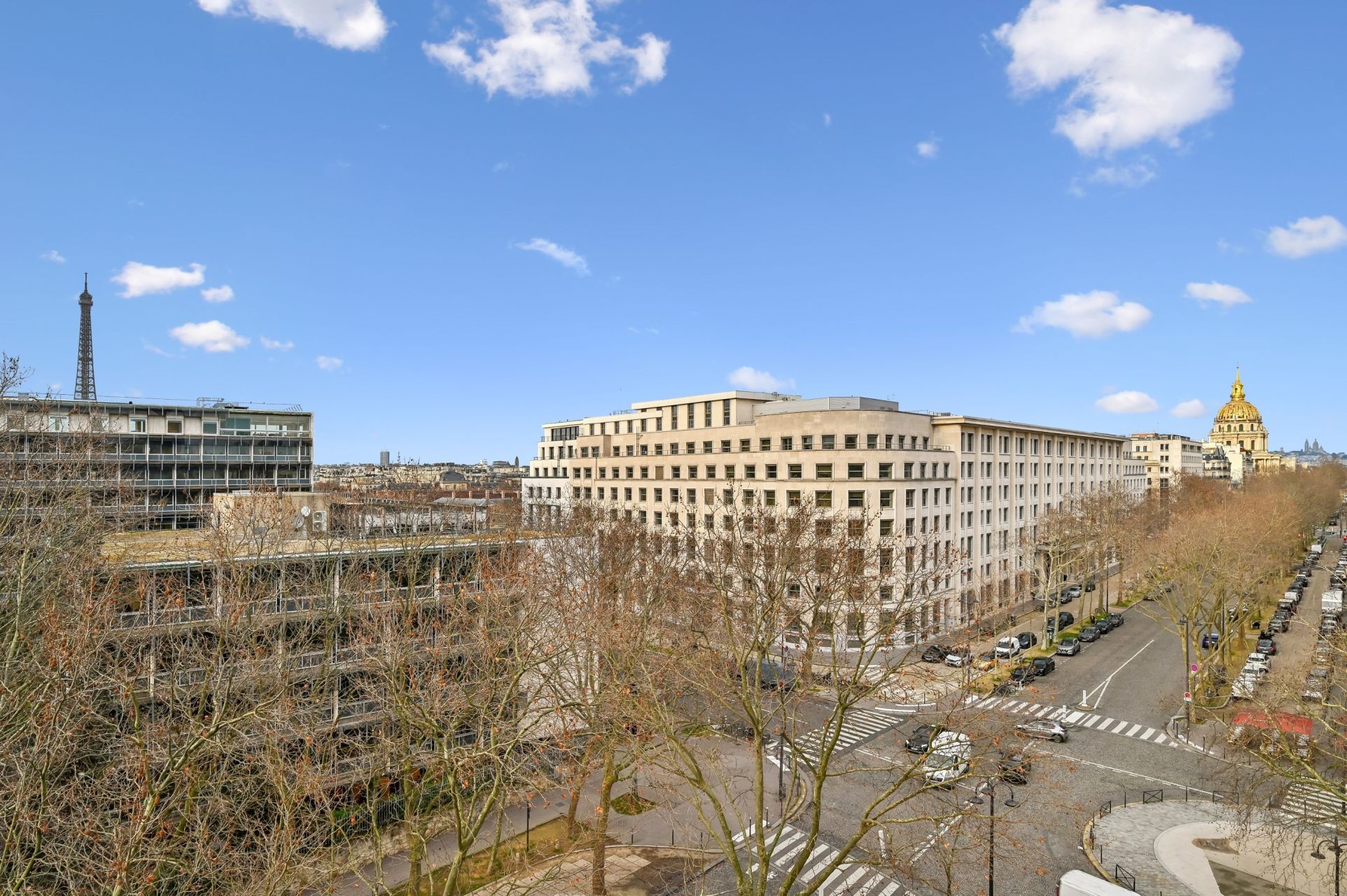 luxury apartment 5 Rooms for sale on PARIS (75007)