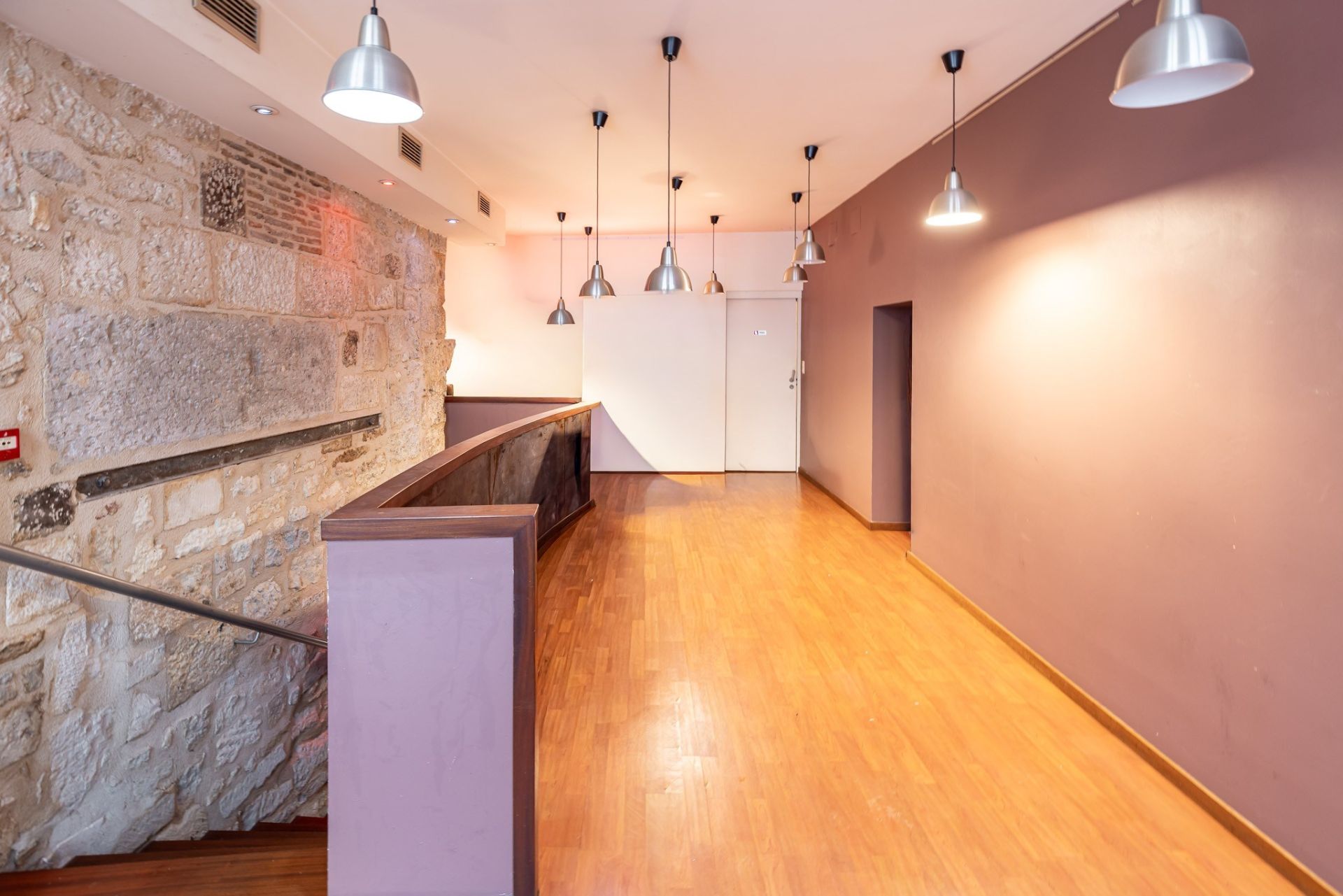 building for sale on PERIGUEUX (24000)