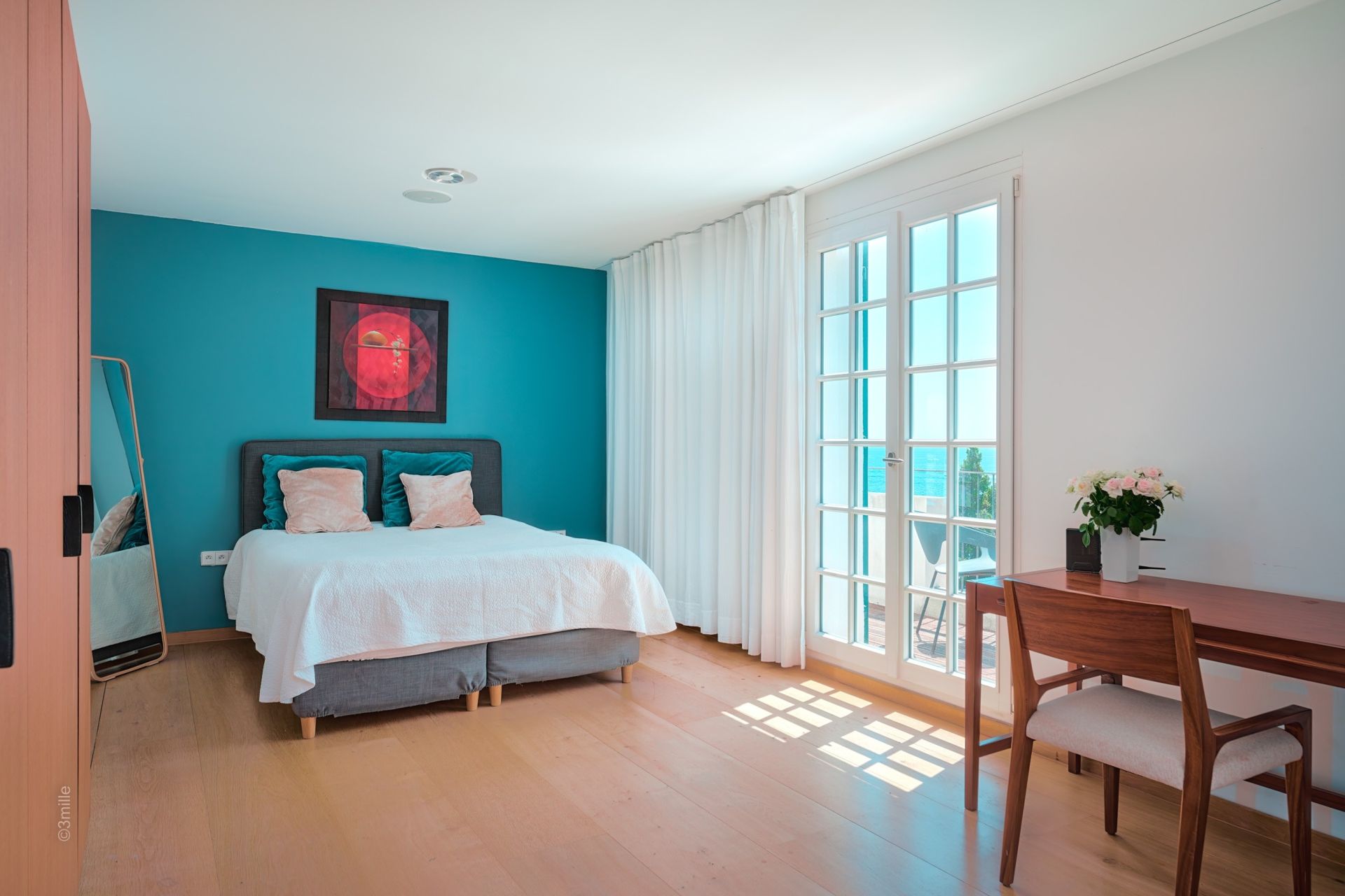 luxury villa 9 Rooms for sale on THEOULE SUR MER (06590)