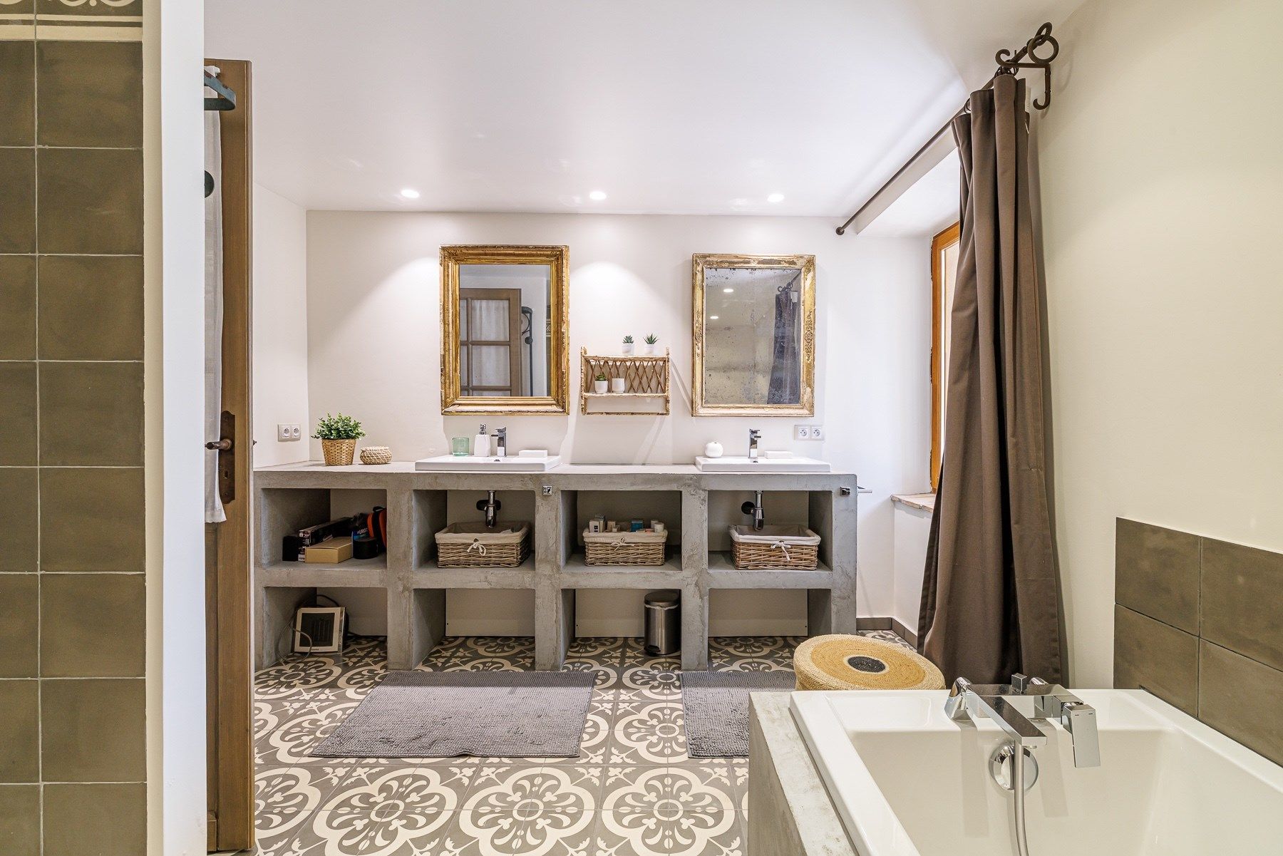 bastide 5 Pièces en vente sur NICE (06000)