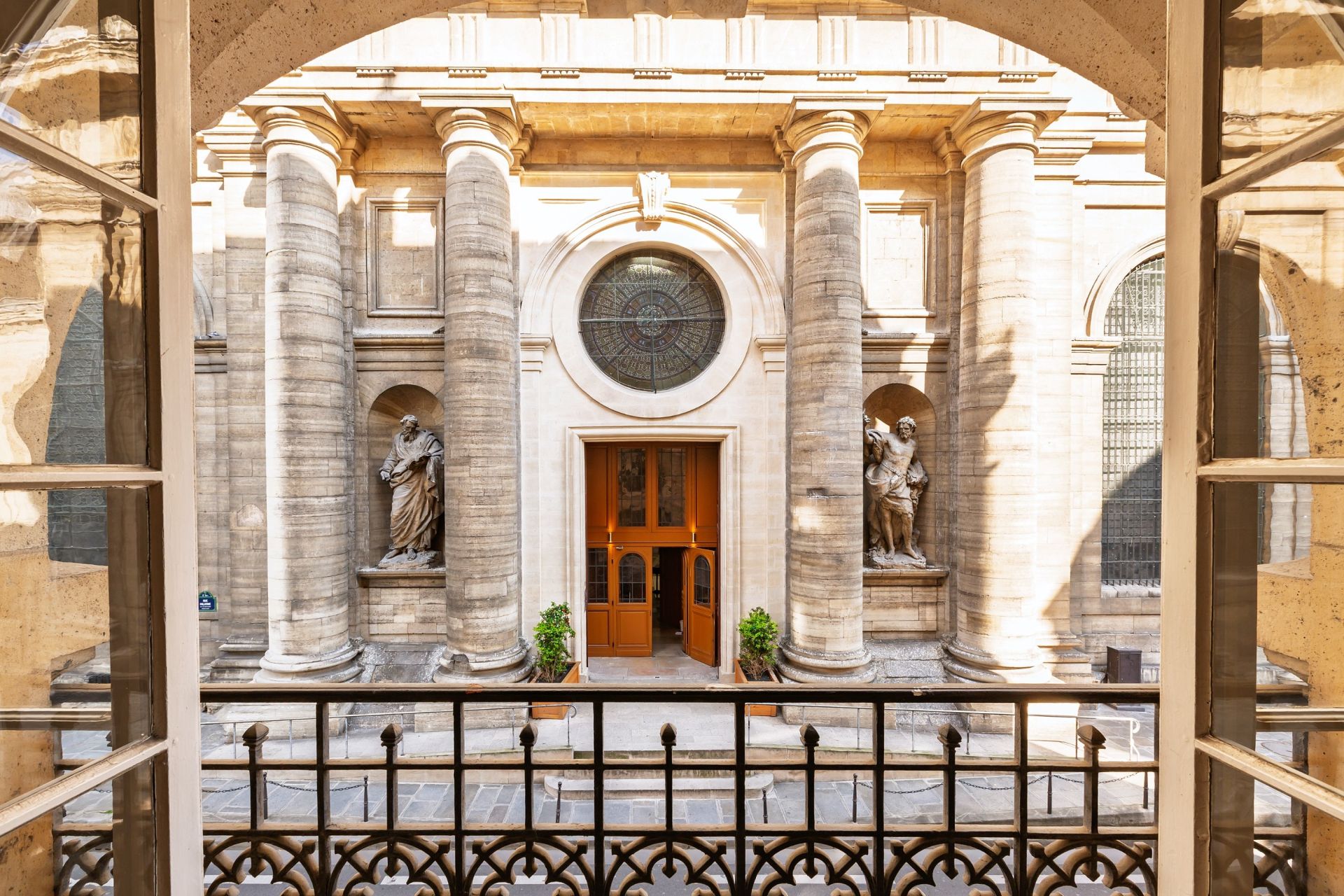 luxury apartment 4 Rooms for sale on PARIS (75006)