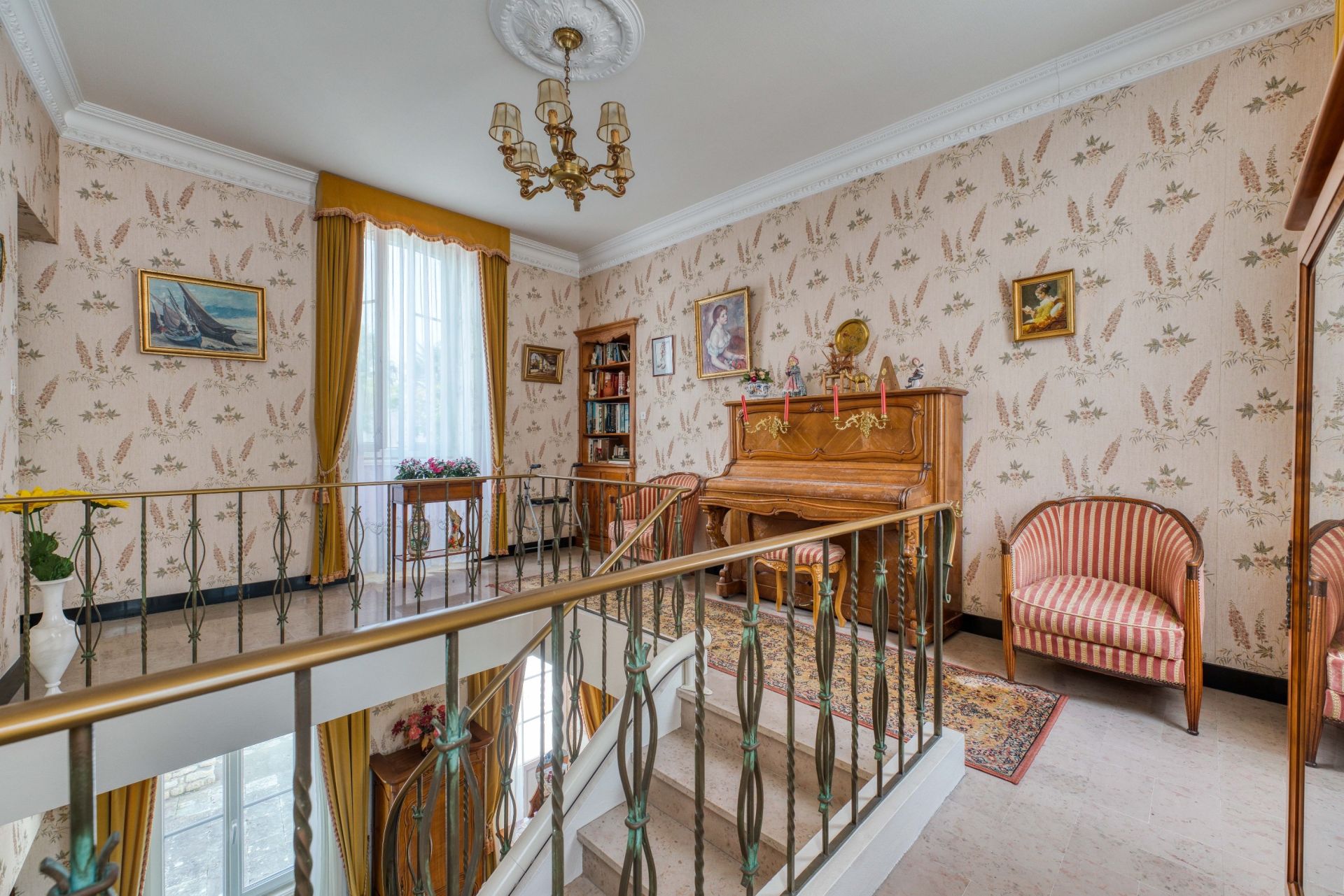 maison de luxe 18 Pièces en vente sur LE CHATEAU D OLERON (17480)