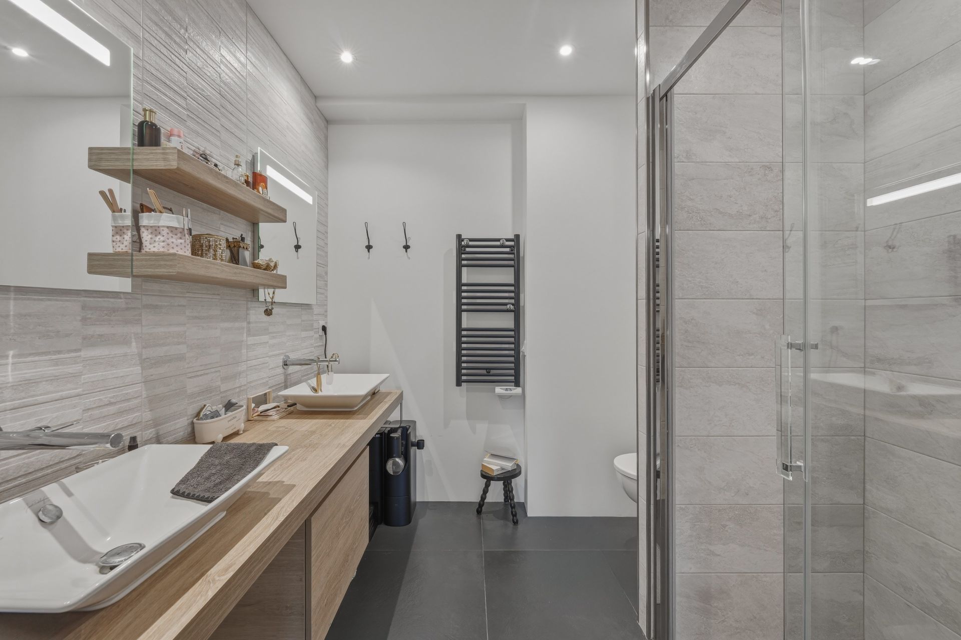 luxury apartment 4 Rooms for sale on AMPHION LES BAINS (74500)