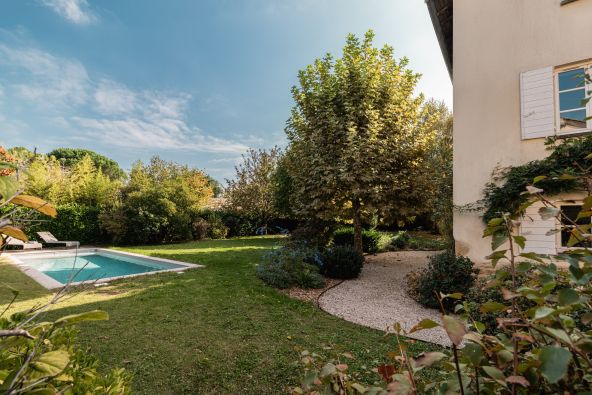 Sale Farm complex Chasselay 9&nbsp;Rooms 360&nbsp;m²