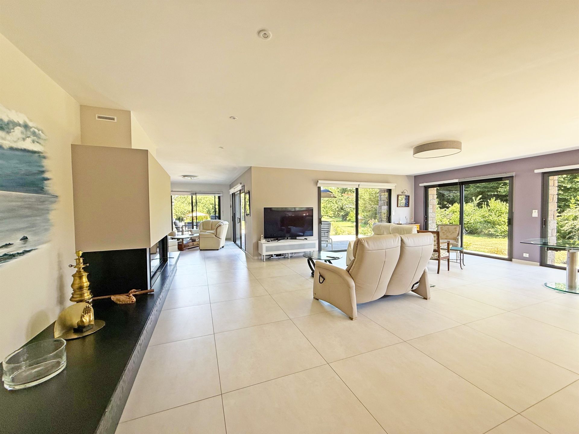 luxury house 7 Rooms for sale on NEVEZ (29920)