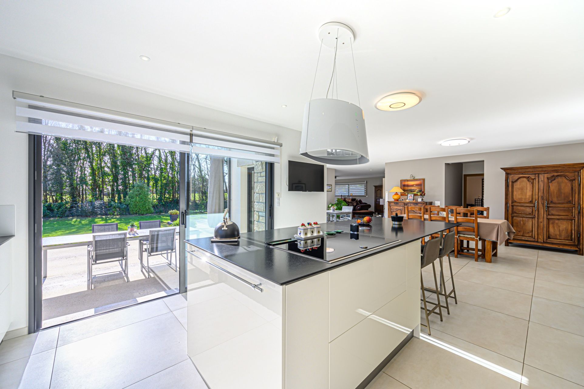 luxury house 7 Rooms for sale on NEVEZ (29920)