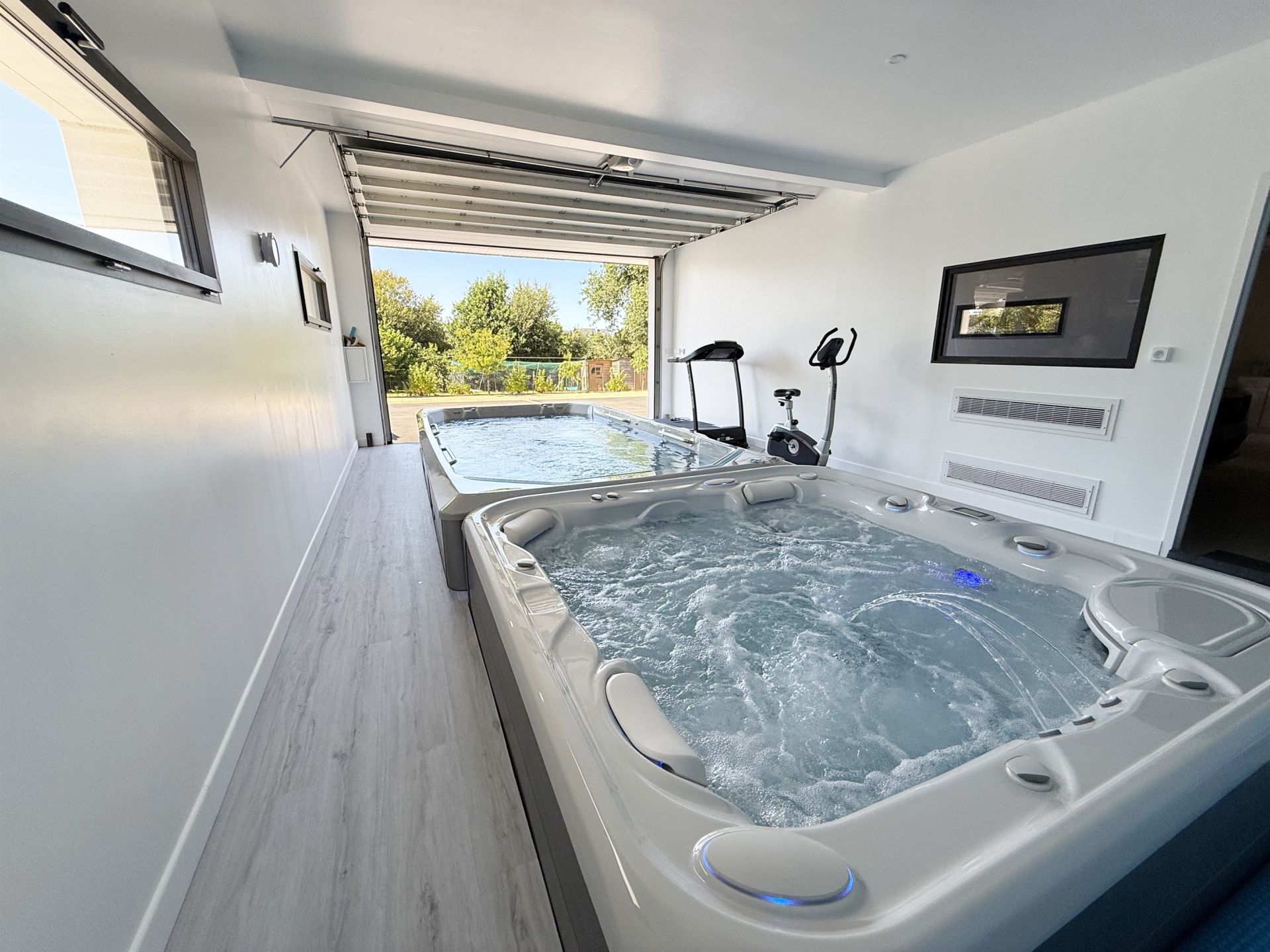 luxury house 7 Rooms for sale on NEVEZ (29920)