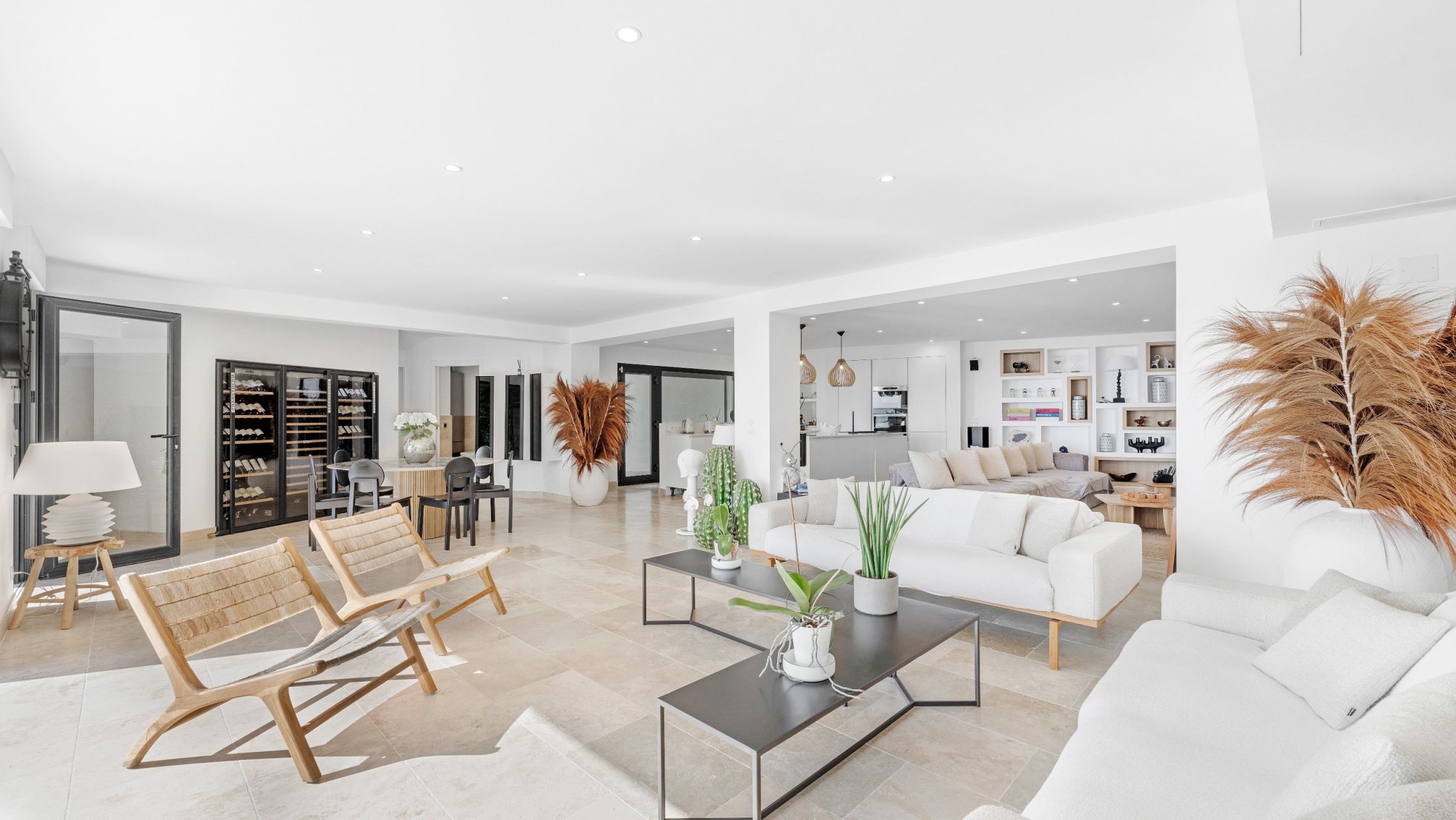 villa de luxe 8 Pièces en vente sur LES ISSAMBRES (83380)