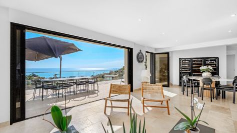 Sale Luxury villa Les Issambres 8&nbsp;Rooms 265&nbsp;m²