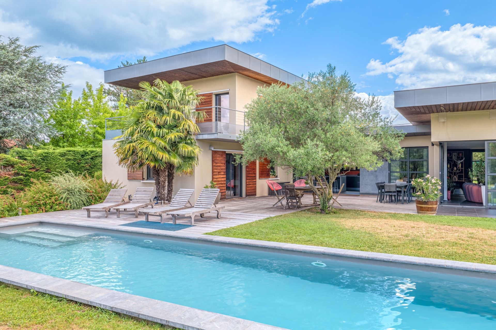 maison de luxe 8 Pièces en vente sur ST GENIS LAVAL (69230)