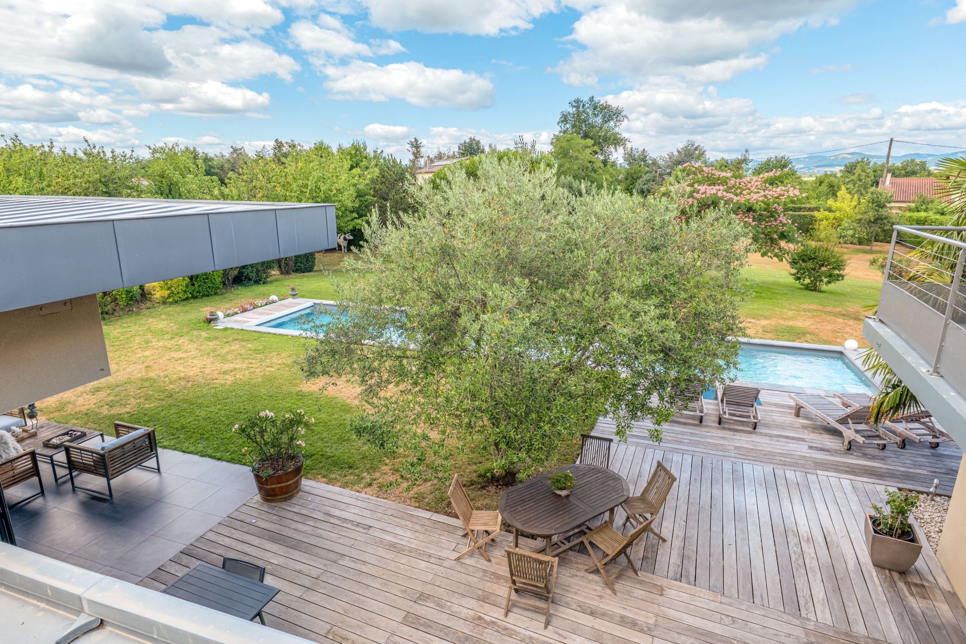 maison de luxe 8 Pièces en vente sur ST GENIS LAVAL (69230)