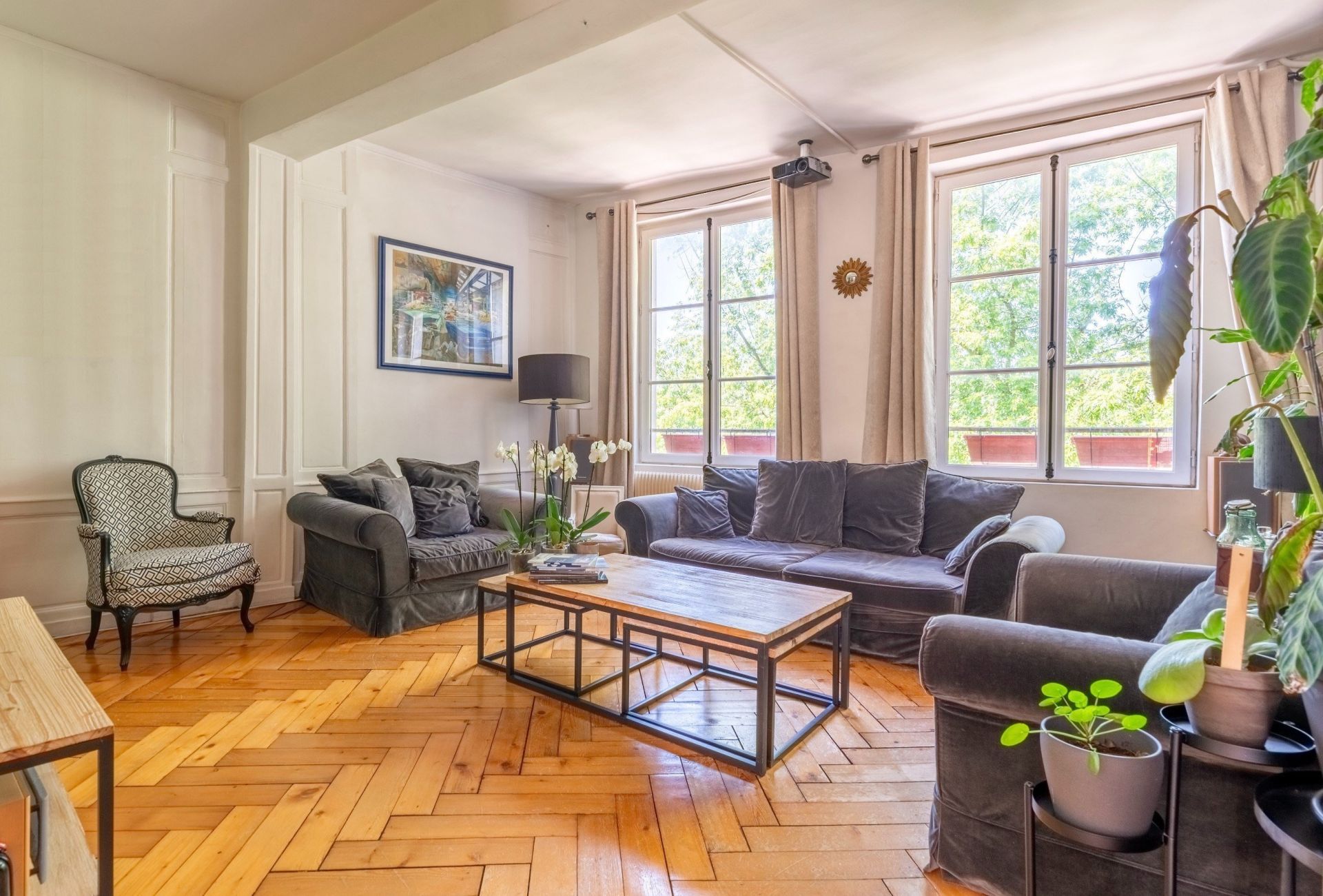 luxury apartment 7 Rooms for sale on ROUEN (76000)