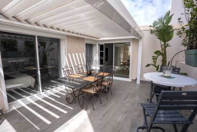 Sale Luxury apartment Hyères 5&nbsp;Rooms 118&nbsp;m²