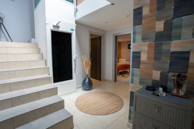 Sale Luxury apartment Hyères 5&nbsp;Rooms 118&nbsp;m²