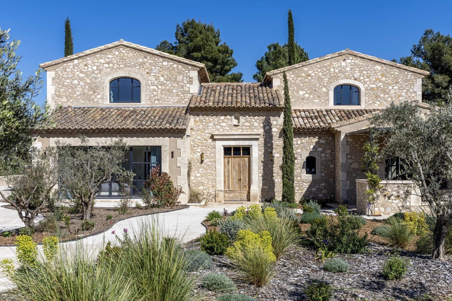 mas 10 Rooms for seasonal rent on MAUSSANE LES ALPILLES (13520)