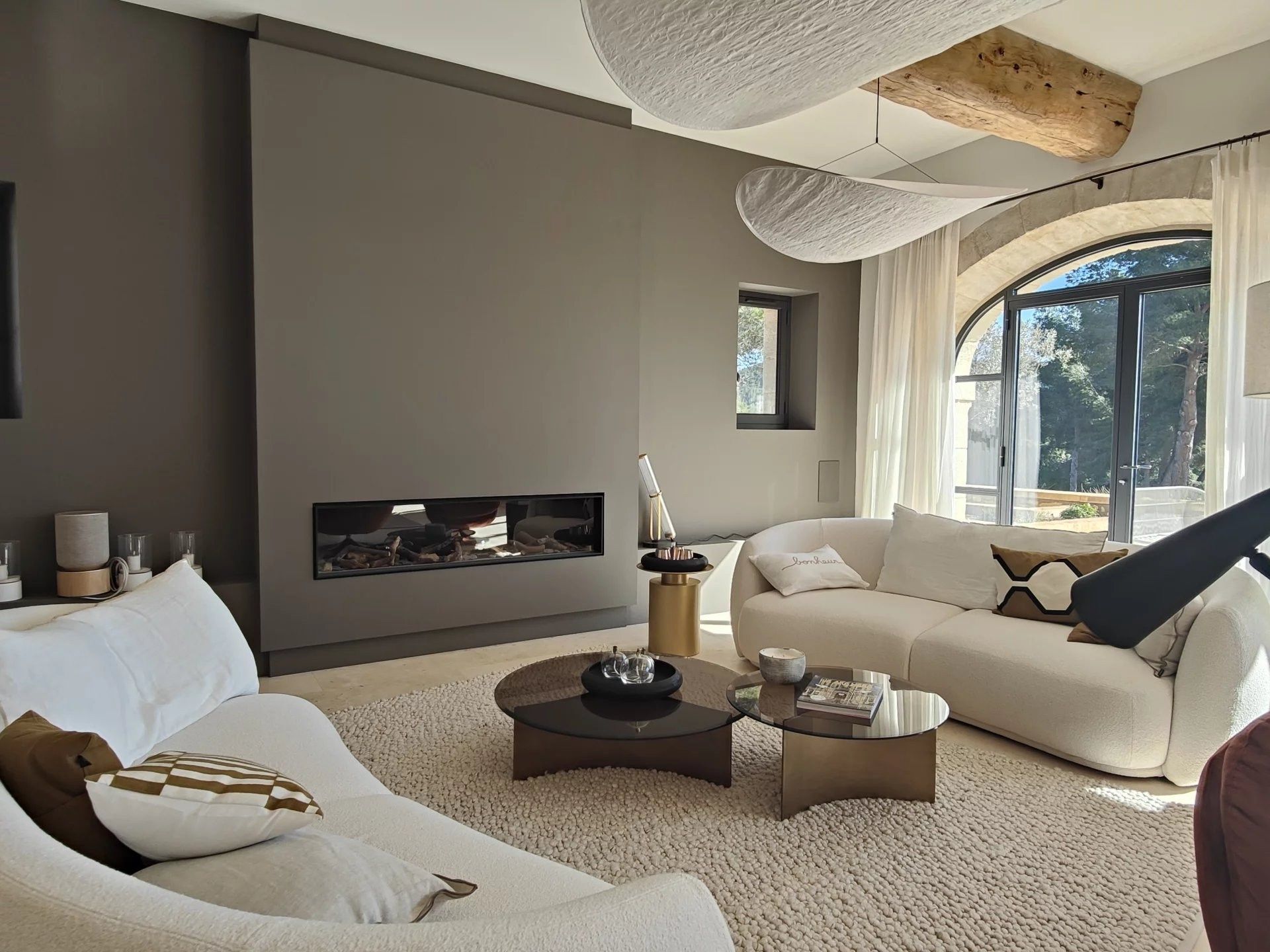 mas 10 Rooms for seasonal rent on MAUSSANE LES ALPILLES (13520)