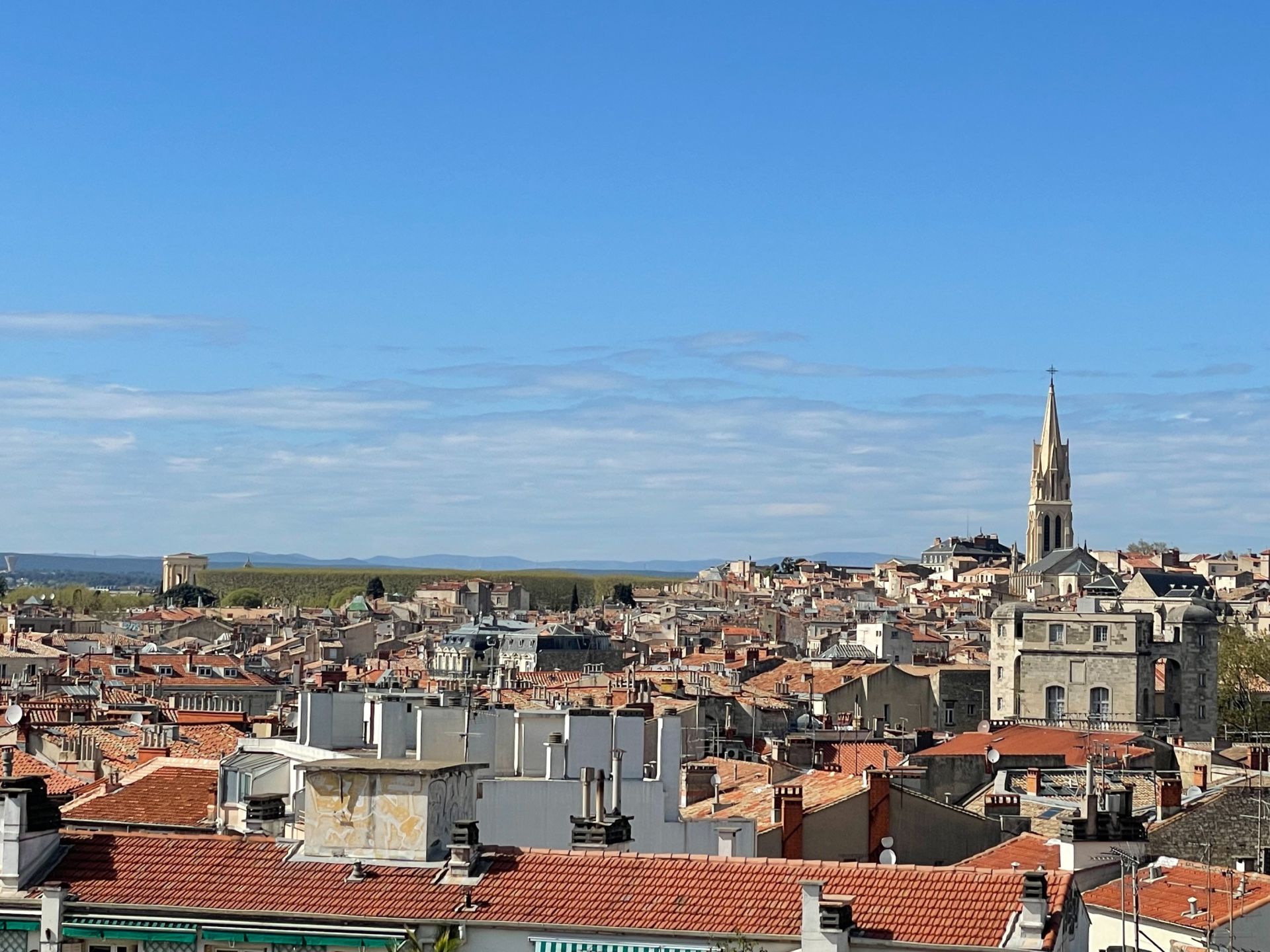 luxury apartment 4 Rooms for sale on MONTPELLIER (34000)