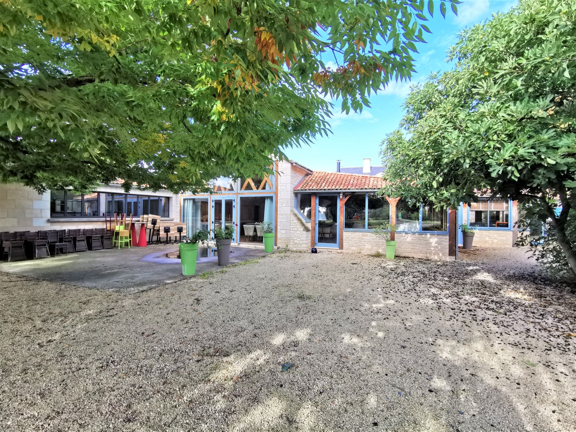 maison de luxe 15 Pièces en vente sur DOUE LA FONTAINE (49700)