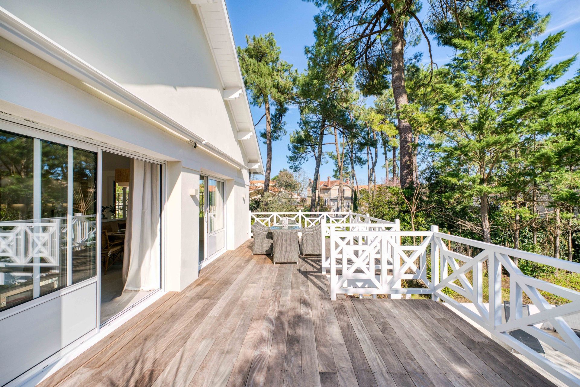 maison de luxe 7 Pièces en vente sur ST GEORGES DE DIDONNE (17110)