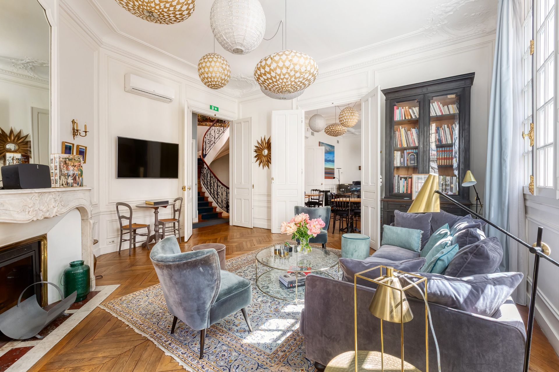 hôtel particulier 15 Pièces en vente sur PARIS (75016)