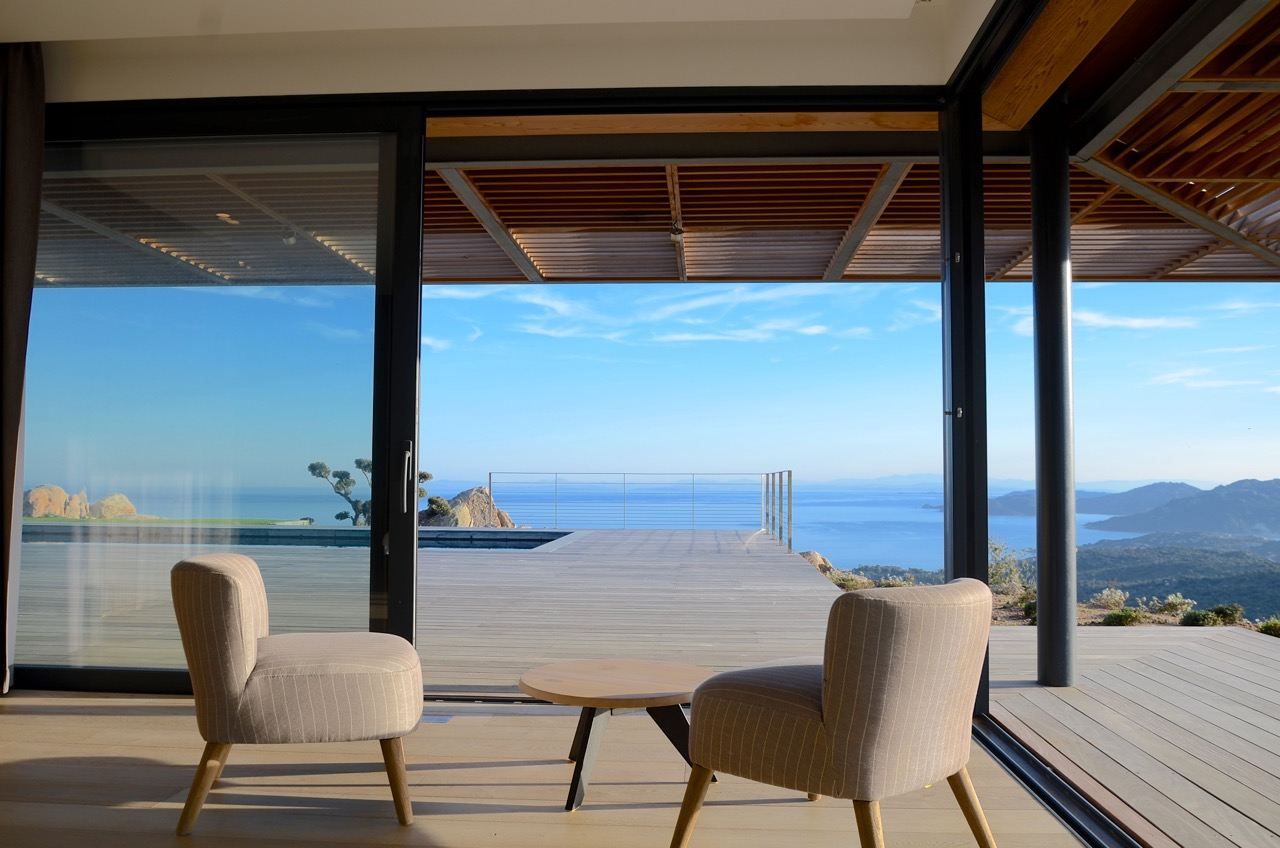 villa de luxe 7 Pièces en location saisonnière sur PORTO VECCHIO (20137)