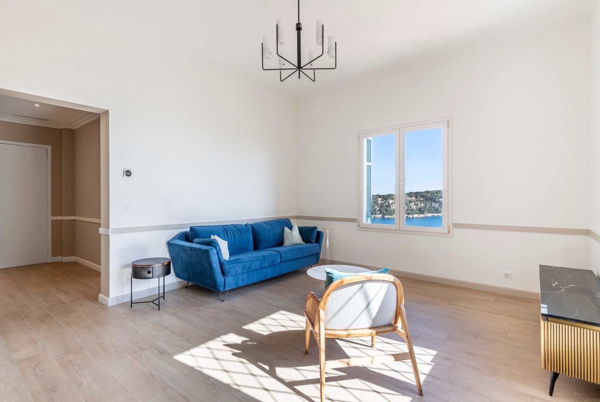 luxury apartment 2 Rooms for sale on NICE (06000)