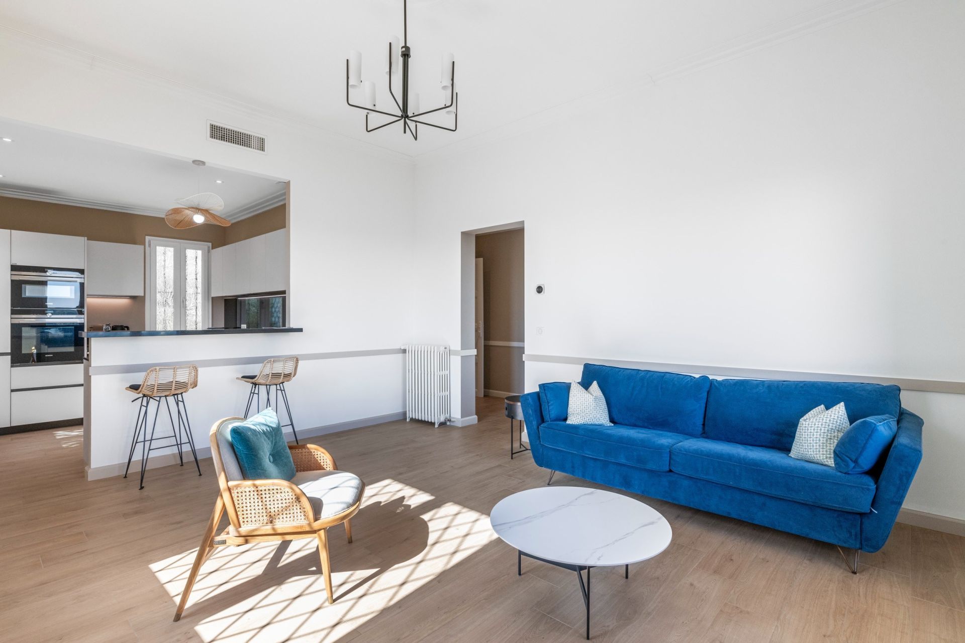 luxury apartment 2 Rooms for sale on NICE (06000)