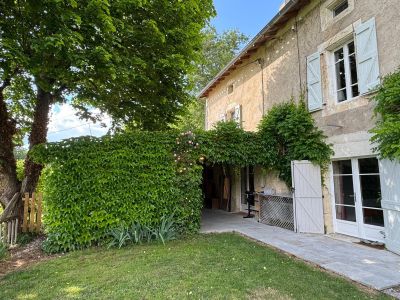 Vente Ferme de luxe Gaillac 5&nbsp;Pièces 200&nbsp;m²
